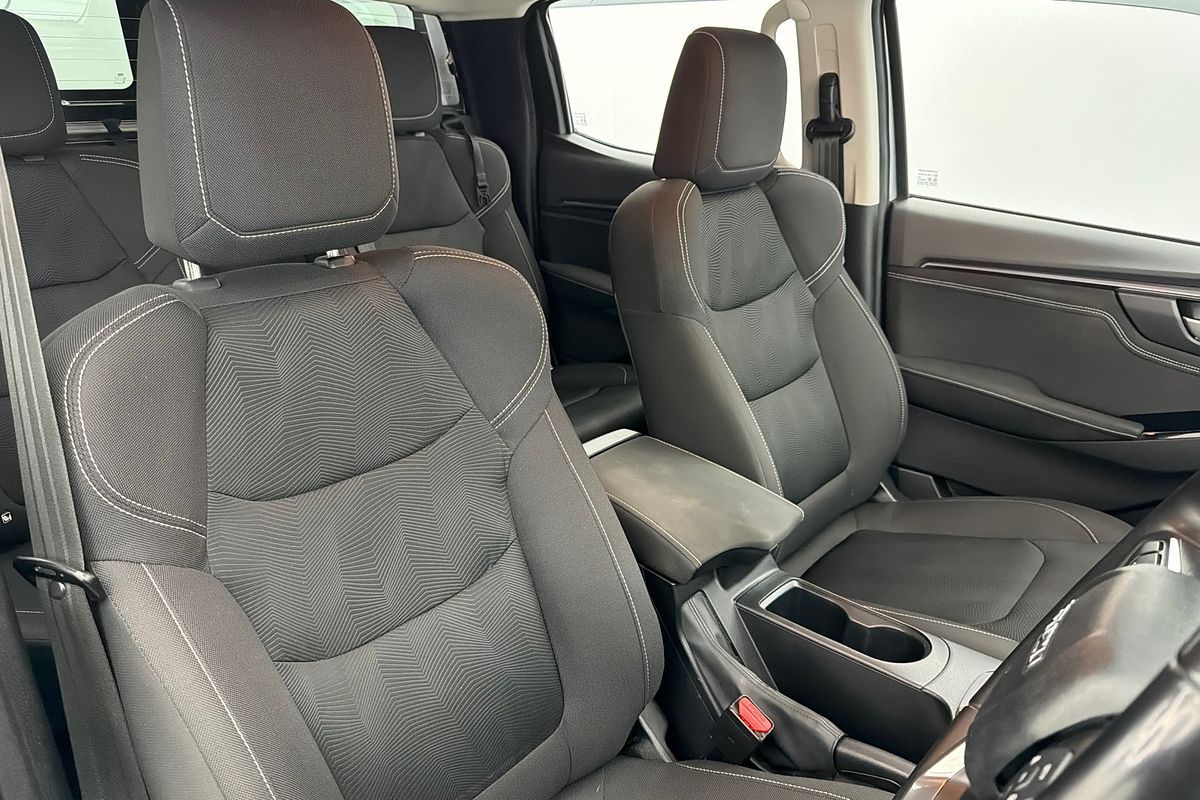 2022 Isuzu D-MAX LS-U  4X4