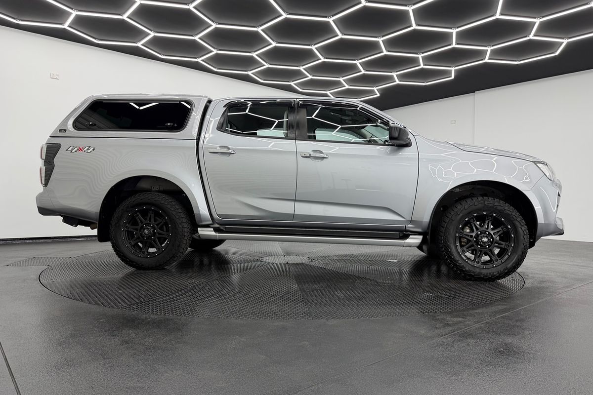 2022 Isuzu D-MAX LS-U  4X4