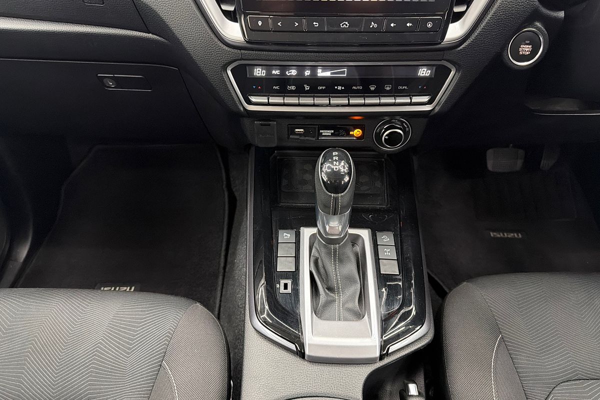 2022 Isuzu D-MAX LS-U  4X4