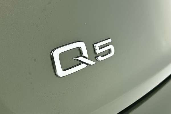 2024 Audi Q5 35 TDI FY thumb-21