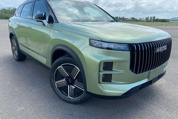 2025 Jaecoo J7 SHS Track