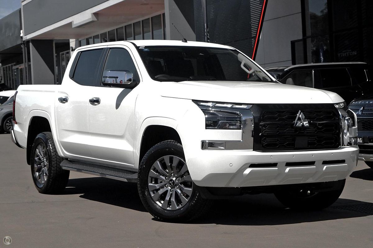 2025 Mitsubishi Triton GLS MV 4X4