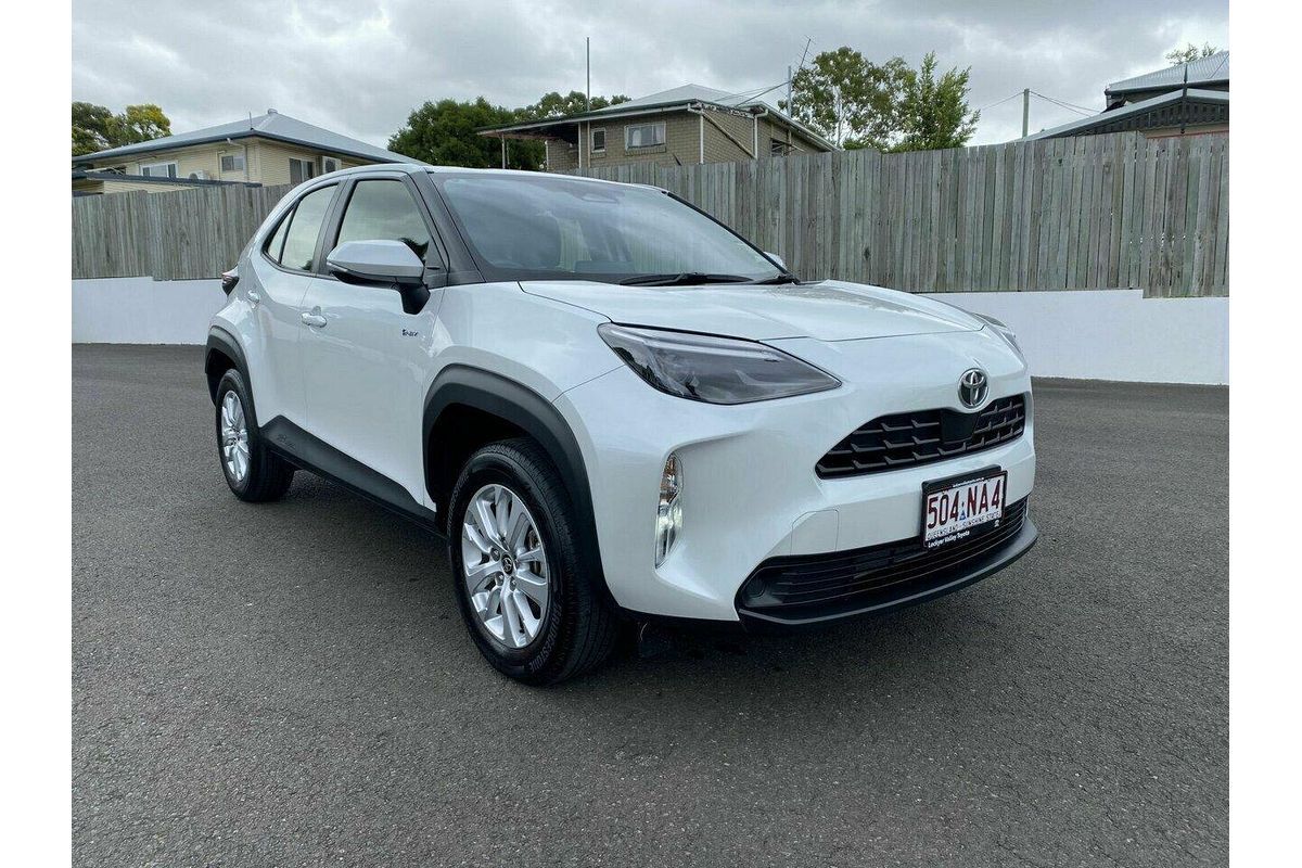 2025 Toyota Yaris Cross GX MXPJ15R