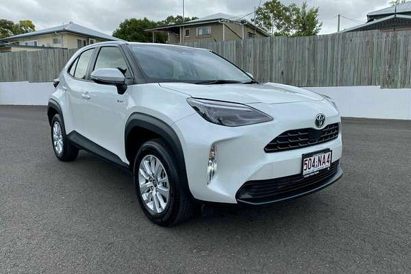 2025 Toyota Yaris Cross GX MXPJ15R