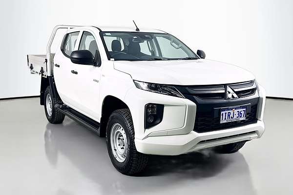 2024 Mitsubishi Triton GLX MR 4X4
