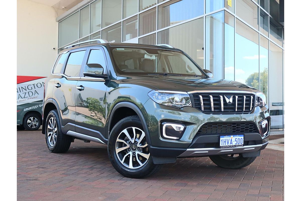 2023 Mahindra Scorpio Z8