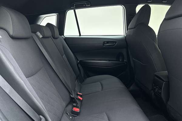 2023 Toyota Corolla Cross GX MXGH10R thumb-11