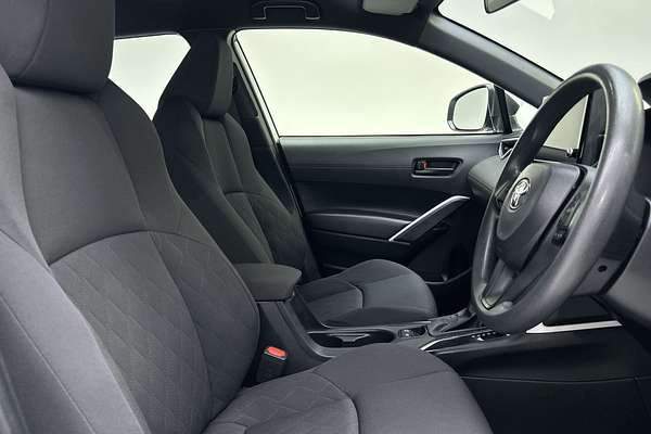 2023 Toyota Corolla Cross GX MXGH10R thumb-12