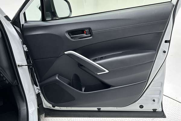 2023 Toyota Corolla Cross GX MXGH10R thumb-18