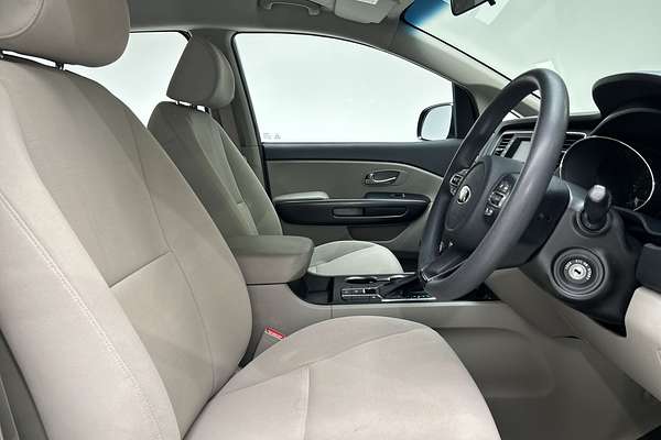2018 Kia Carnival S YP thumb-12