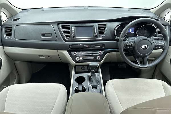 2018 Kia Carnival S YP thumb-19