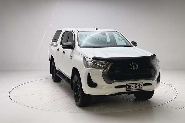 2021 Toyota Hilux SR GUN126R 4X4 thumb-4