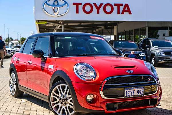 2015 MINI Hatch Cooper S F55