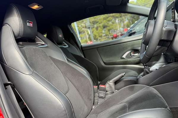 2021 Toyota Yaris GR GXPA16R thumb-6