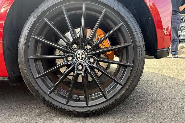 2021 Toyota Yaris GR GXPA16R thumb-18