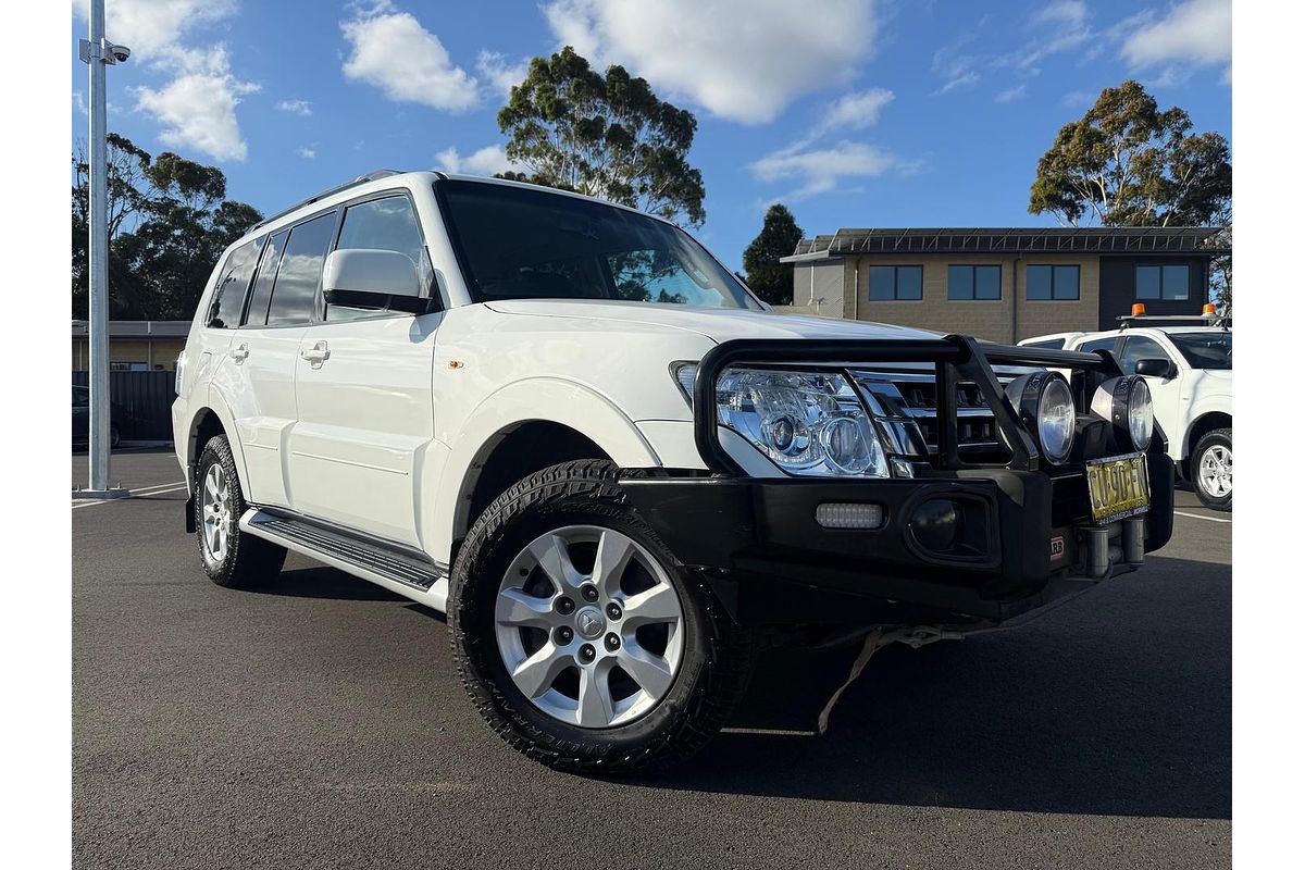 2019 Mitsubishi Pajero GLX NX
