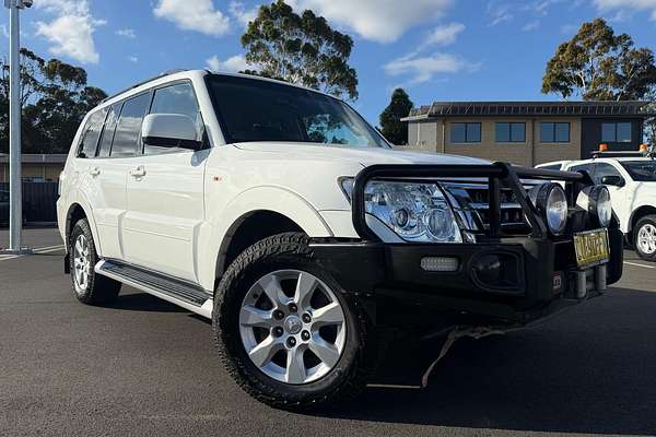 2019 Mitsubishi Pajero GLX NX