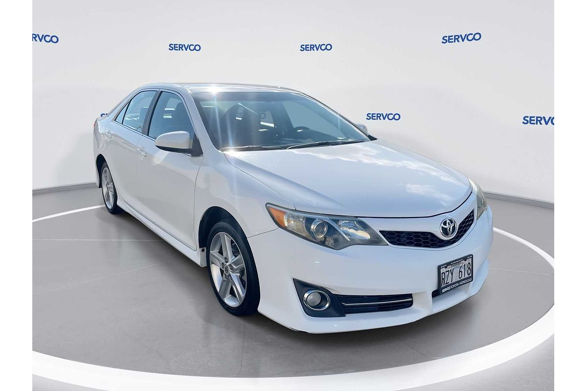 2013 Toyota Camry SE