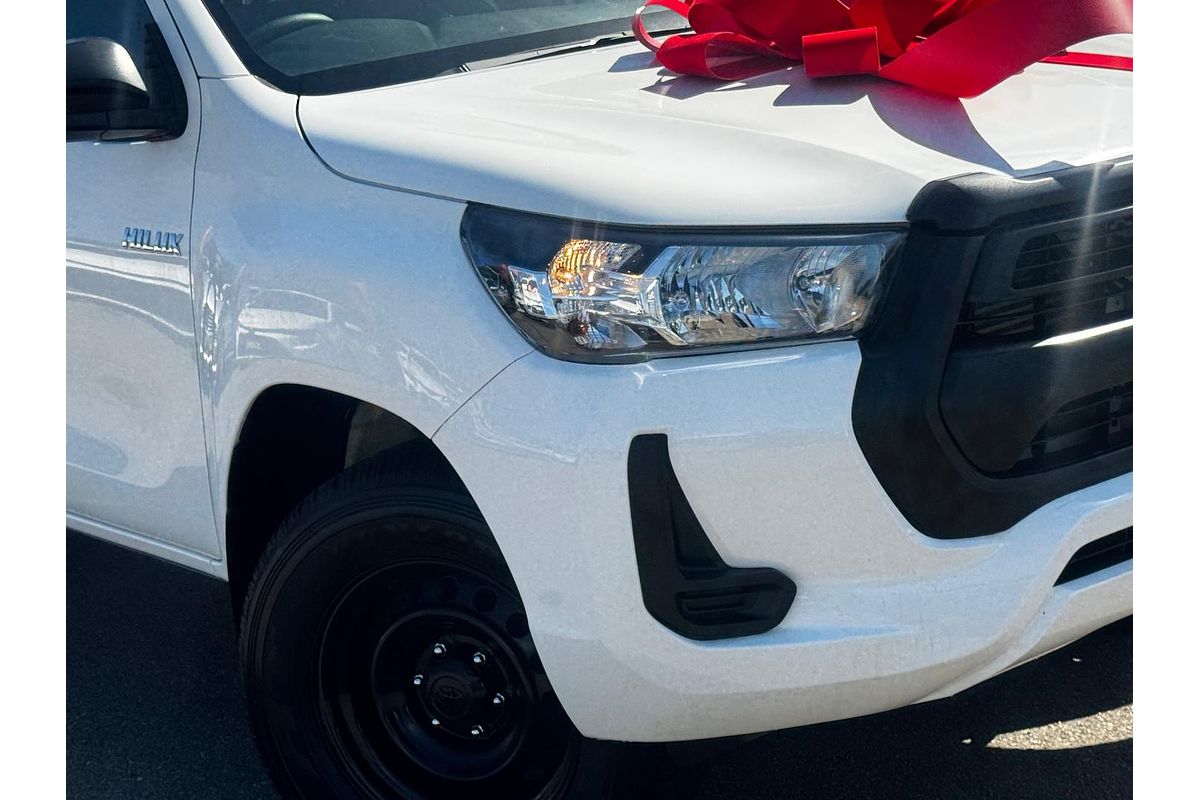 2021 Toyota Hilux Workmate GUN125R 4X4