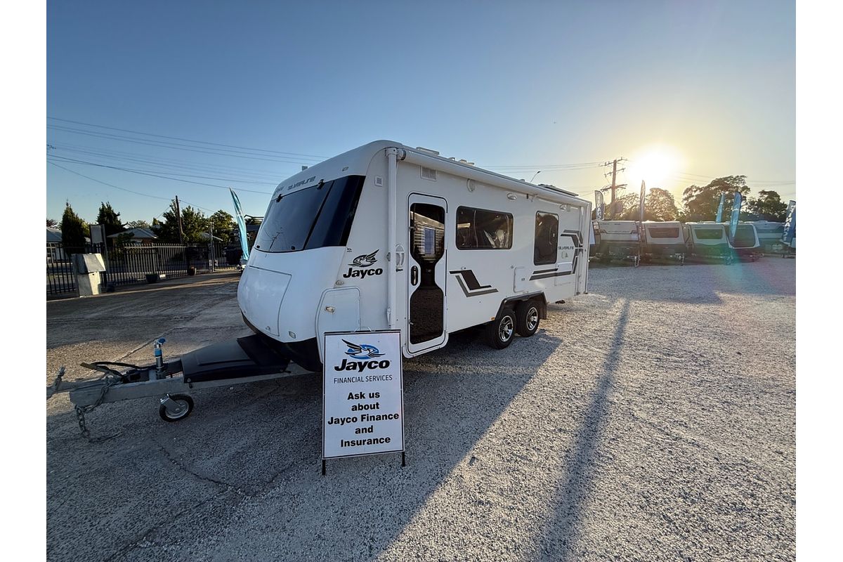 2017 Jayco SILVERLINE 6.8m (22ft) 21' (21.65-4)