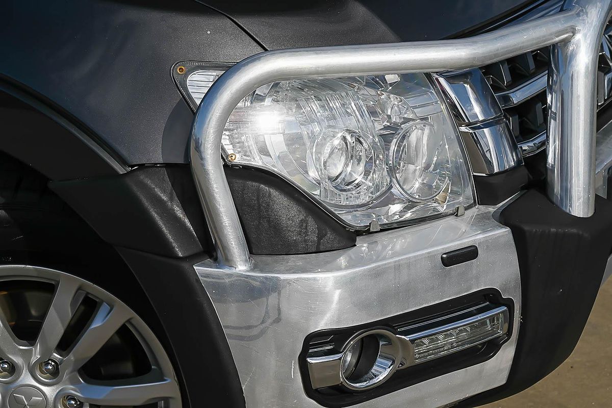 2018 Mitsubishi Pajero GLS NX