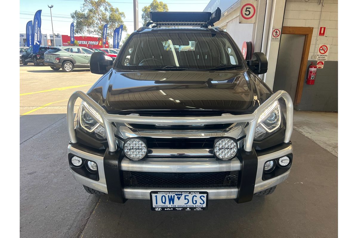 2020 Isuzu MU-X LS-T