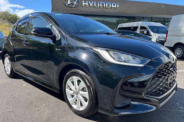 2025 Toyota Yaris SX Hybrid MXPH10R