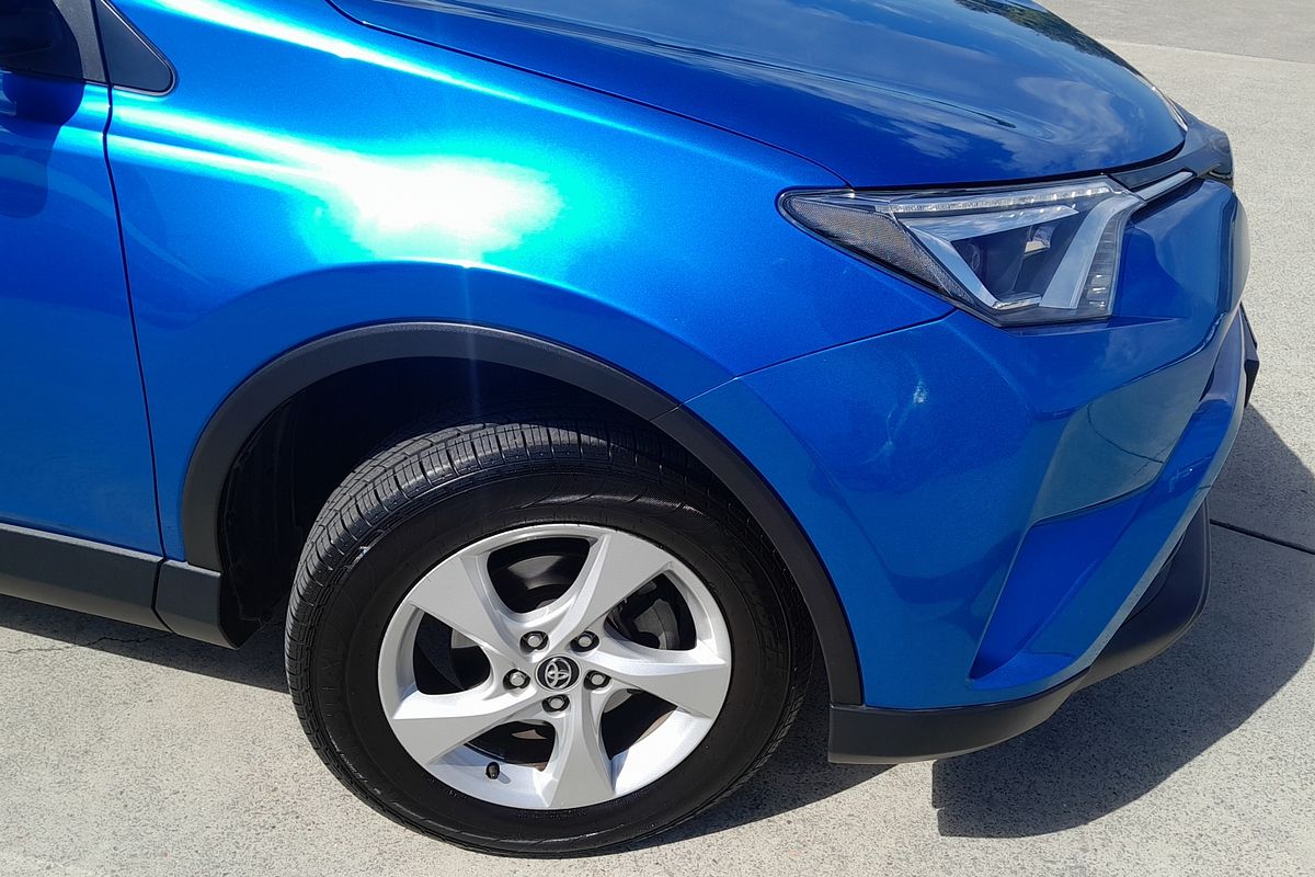 2017 Toyota RAV4 GX ASA44R