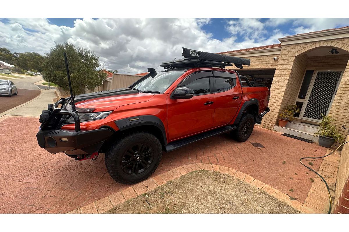 2020 Mitsubishi Triton GSR MR 4X4