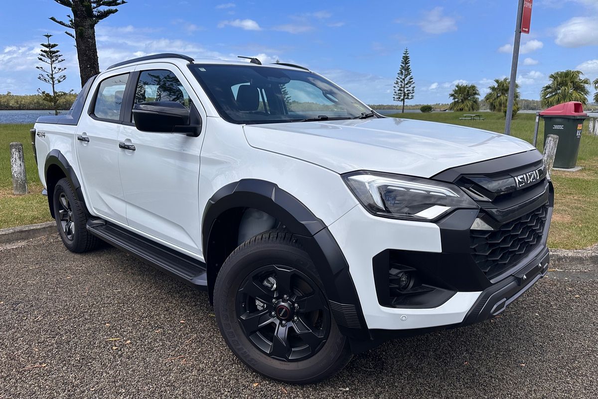 2025 Isuzu D-MAX X-TERRAIN 4X4