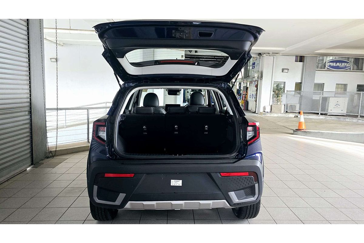 XUV 3X0 AX7L PM AT EXP ZY