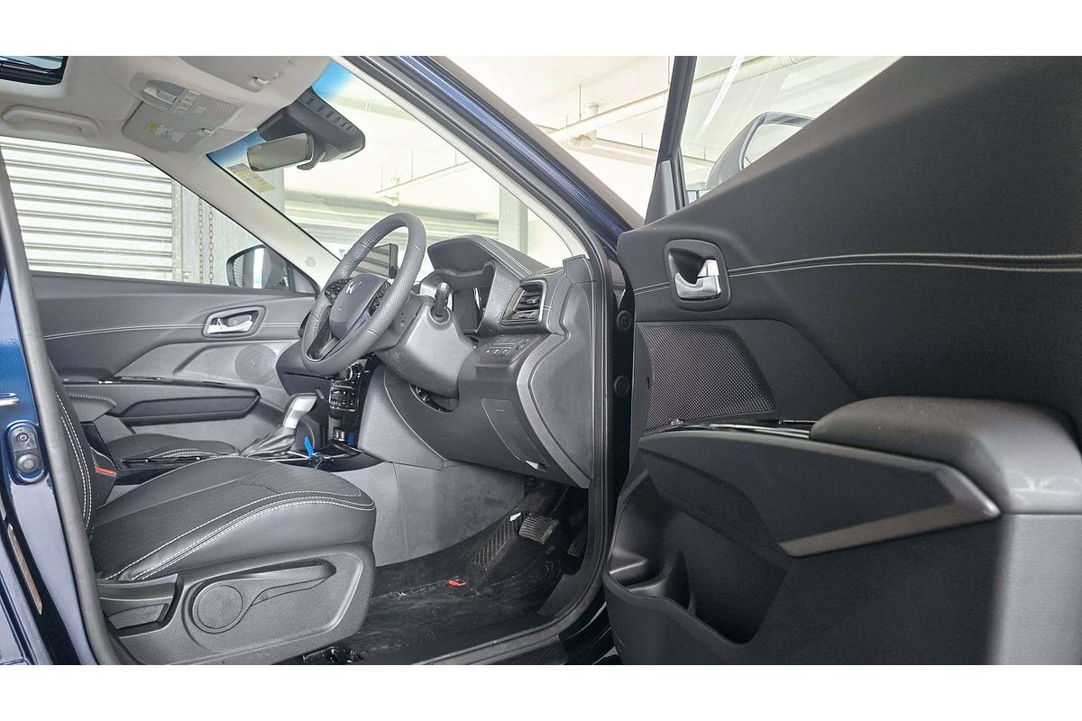 XUV 3X0 AX7L PM AT EXP ZY