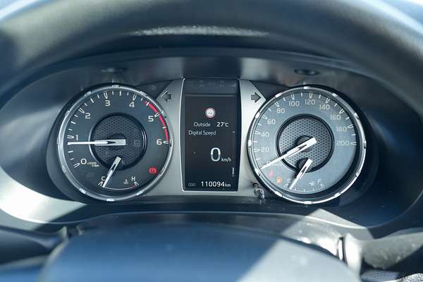 2022 Toyota Hilux Workmate GUN125R thumb-9