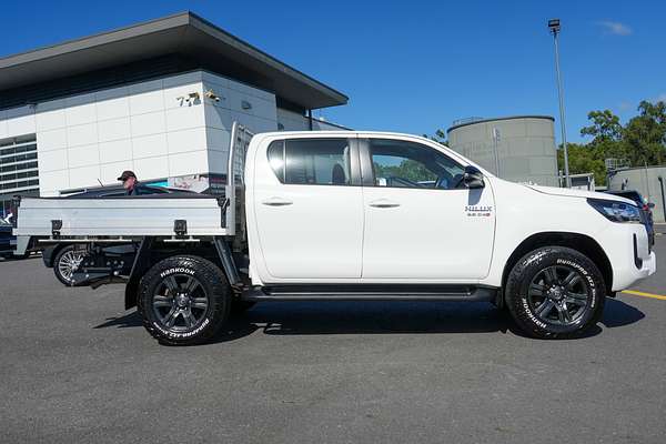 2023 Toyota Hilux SR GUN126R 4X4 thumb-3