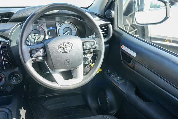2023 Toyota Hilux SR GUN126R 4X4 thumb-17