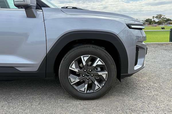 2025 KGM Torres EVX U100 thumb-15