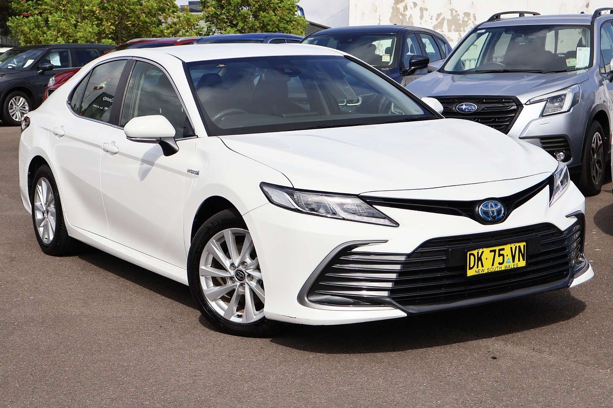 2024 Toyota Camry Ascent AXVH70R