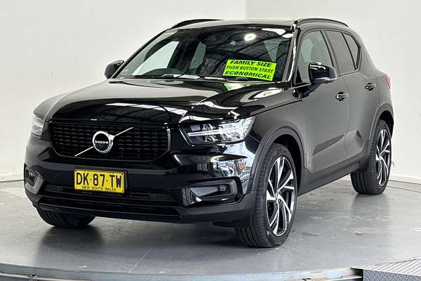 2020 Volvo XC40 T5 R-Design
