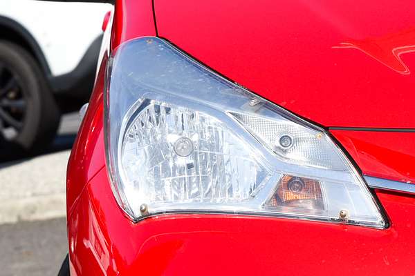 2019 Toyota Yaris Ascent NCP130R thumb-1