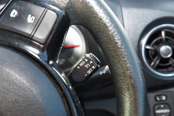 2019 Toyota Yaris Ascent NCP130R thumb-12