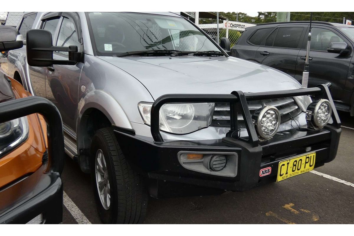 2012 Mitsubishi Triton GLX MN 4X4