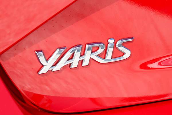 2019 Toyota Yaris Ascent NCP130R thumb-18