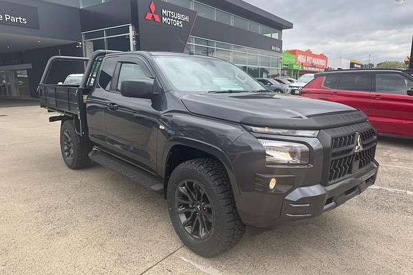 2025 Mitsubishi Triton GLX+ MV 4X4