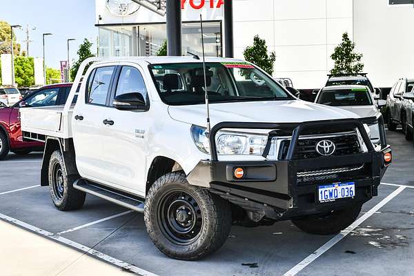2019 Toyota HILUX SR (4x4) GUN126R MY19 4X4