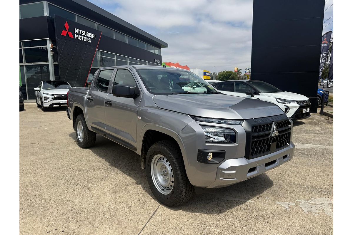 2025 Mitsubishi Triton GLX MV 4X4