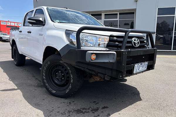 2016 Toyota Hilux Workmate GUN125R 4X4