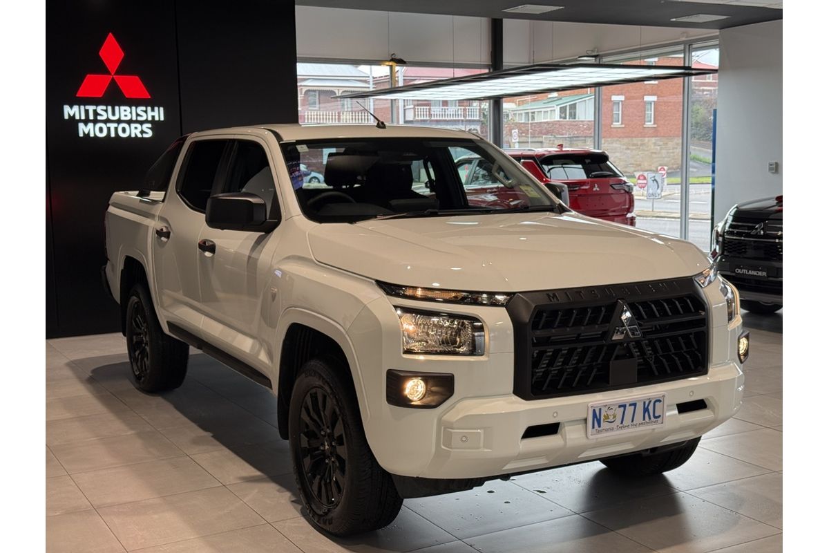 2025 Mitsubishi MV Triton GLX-R 2.4L D 6AT 4X4 DC PU 2025 Mitsubishi MV Triton GLX-R 2.4L D 6AT 4X4 DC PU