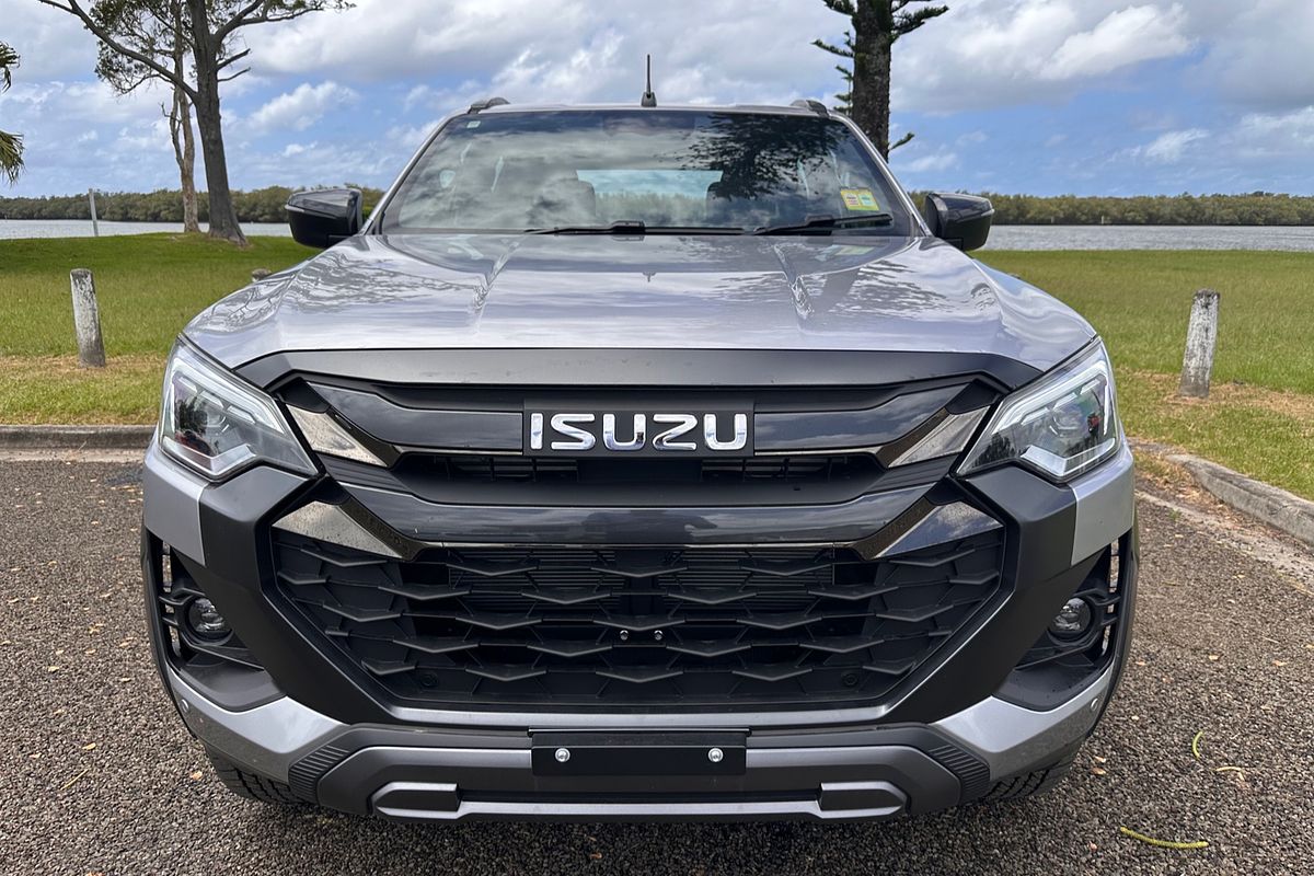 2025 Isuzu D-MAX X-TERRAIN 4X4