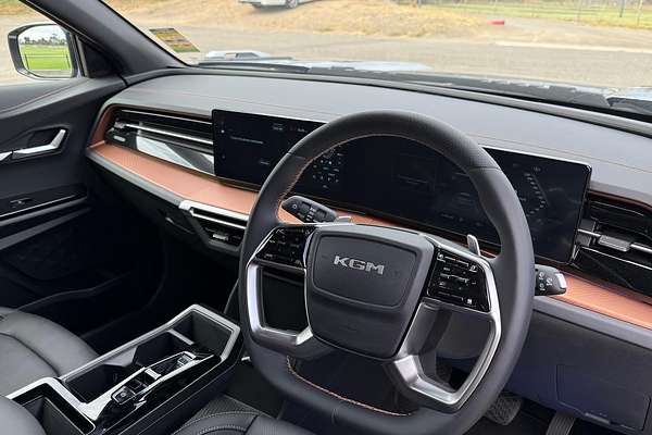 2025 KGM Torres EVX U100 thumb-17