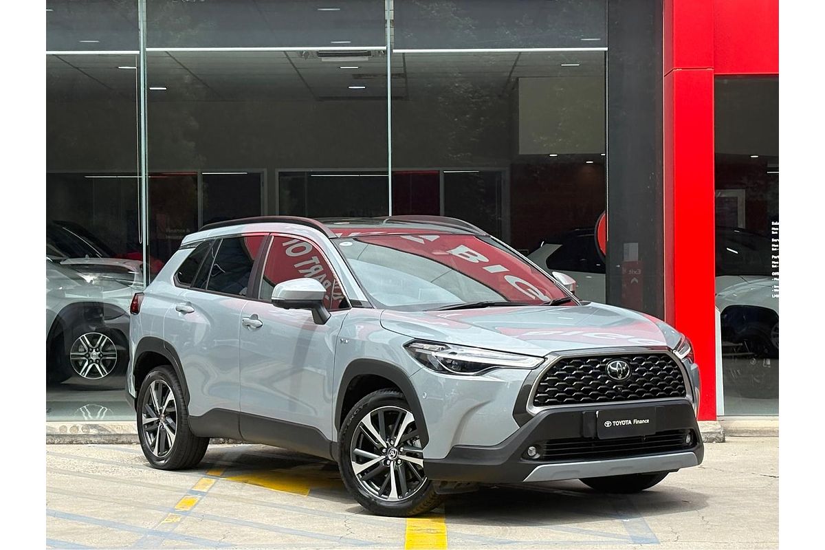 2024 Toyota Corolla Cross Atmos MXGH10R